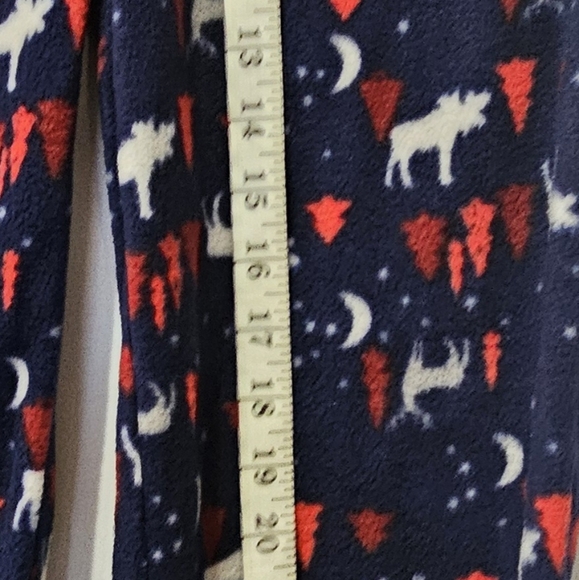 Eddie Bauer Pajamas Size M (10/12) Kids with Moose and trees. - Picture 4 of 10